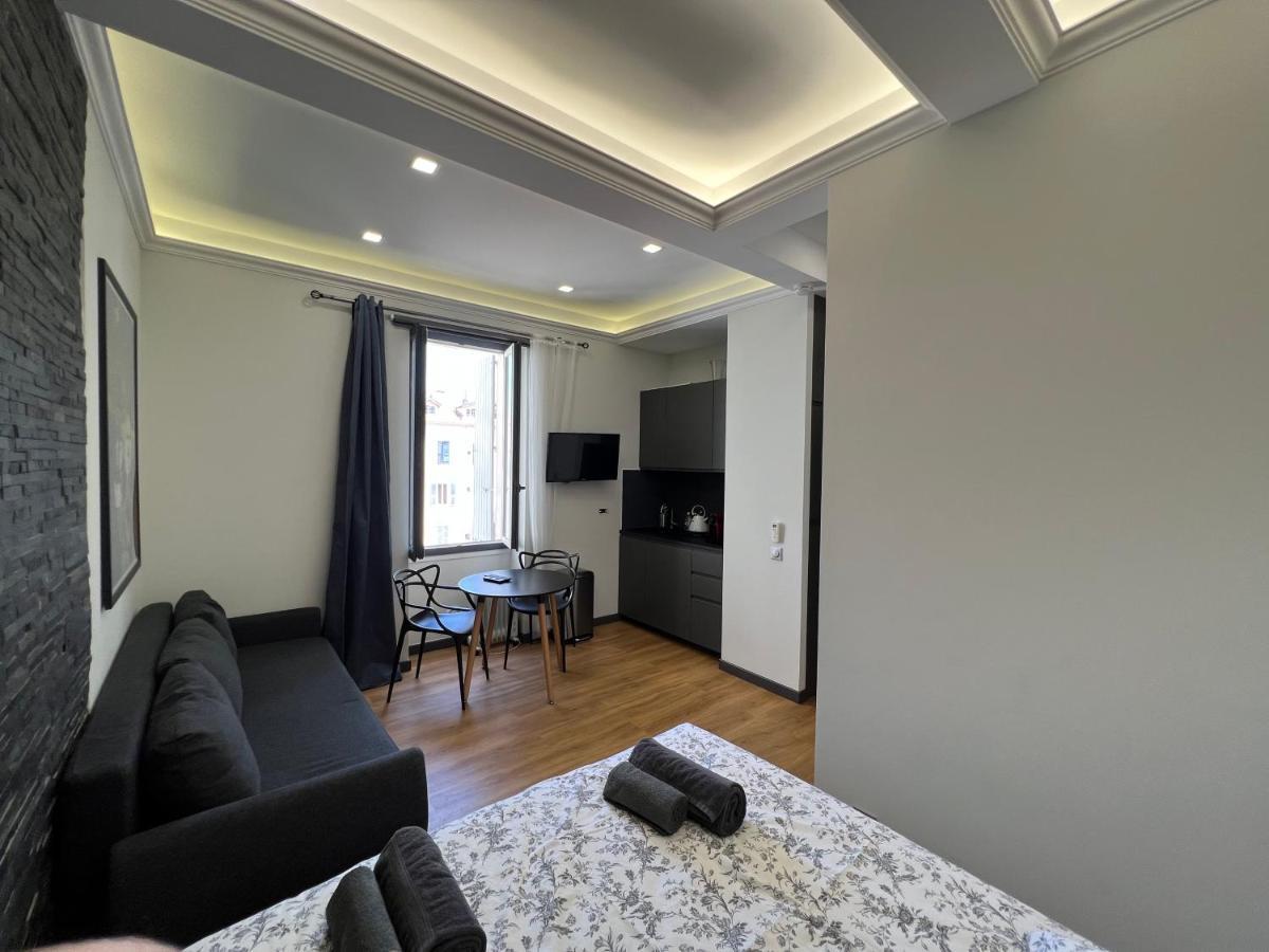 Newly Renovated Luxury Suite In The Center Of Cannes Exterior photo
